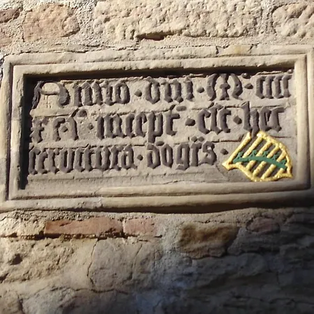 ホテル Garni Zum Stadttor 3*