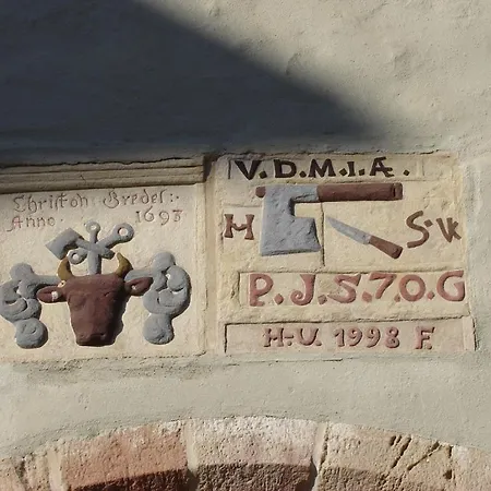 Garni Zum Stadttor ホテル 3*